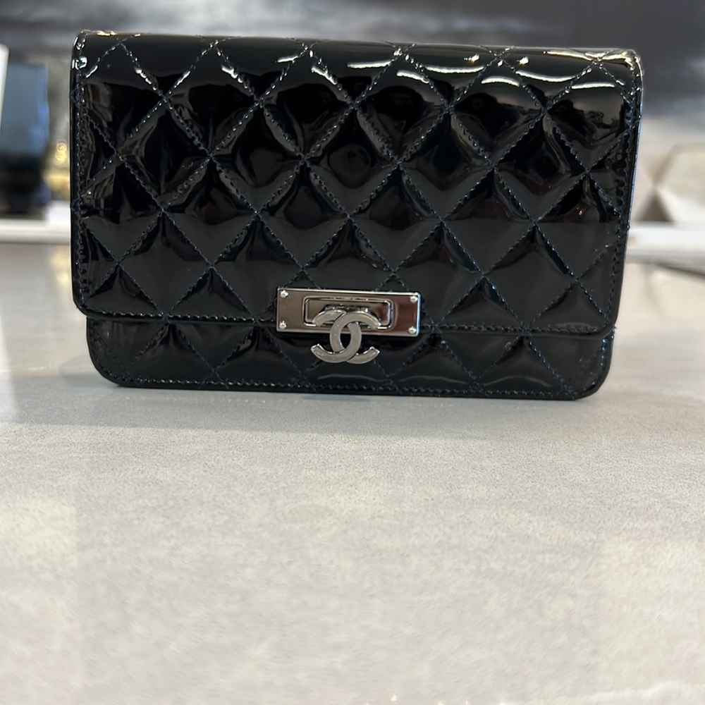 Patent leather black mini crossbody bag. - Picture 2 of 5